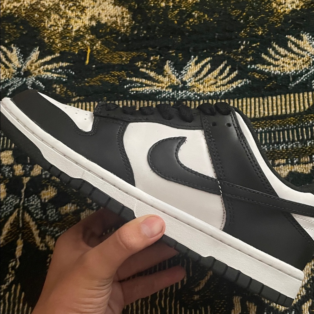 Nike panda dunks - Picture 3 of 4